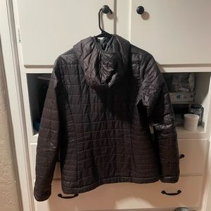 Women’s Patagonia Nano puff, with hood, good shape. $120 OBO